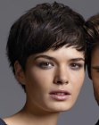 korte haarsnit voor een meisjesachtige look
