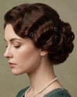 Zacht golvende chignon