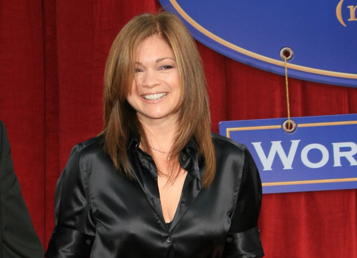 Oudere vrouw met lang haar - Valerie Bertinelli