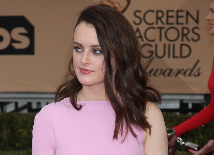 Het warrig lang haar van Sophie McShera