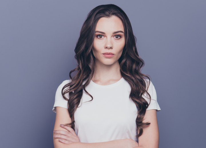 Lang haar met een losse permanent