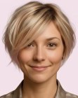 Blonde bob met warrige styling