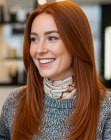 Lang en steil rood haar