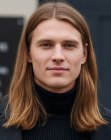 Man met lang haar