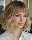 Neklange blonde bob