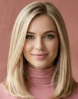 Vrouw met lang blond haar