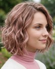 Golvend bobkapsel met roze tinten