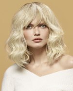 Blonde bob met laagjes