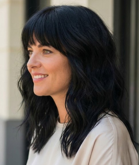 Vrije, speelse lange haren voor de zomer