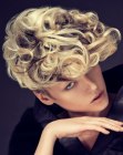 zwart en blond haar combinatie