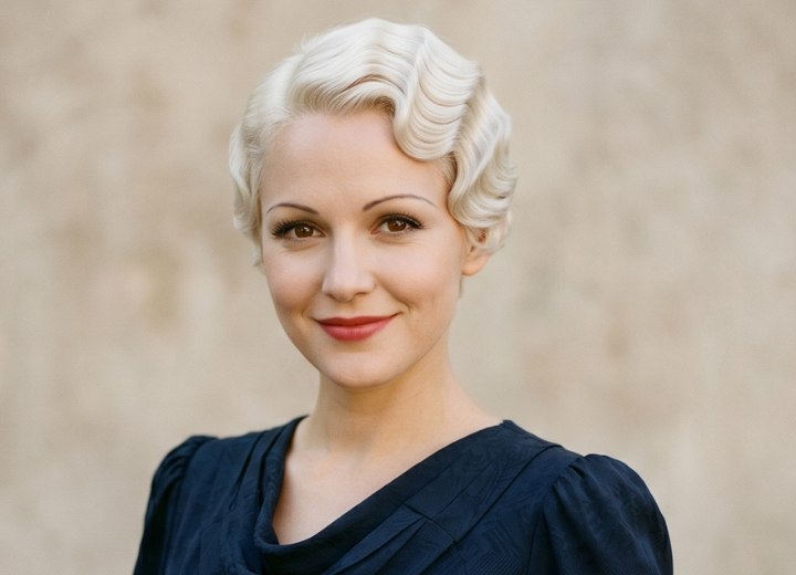 Platinablond haar in de jaren 1930
