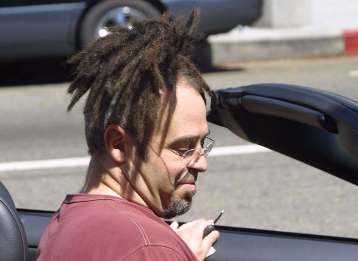 Adam Duritz met dreadlocks