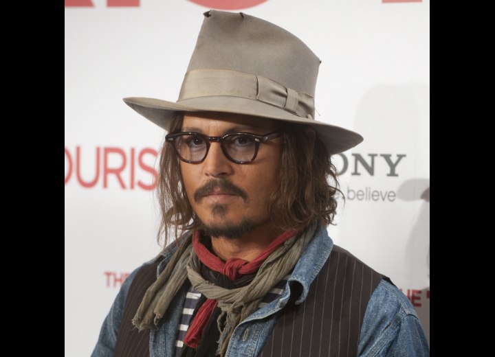 Johny Depp met lang haar